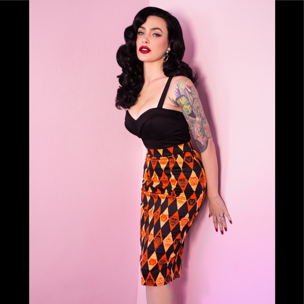 🎃 Vixen X Ben Cooper Skirt Large NWT